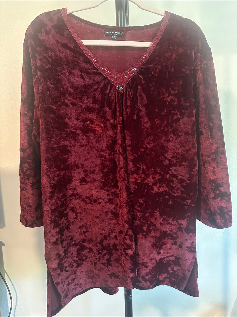Carolyn Taylor Burgundy Crushed Velvet V-Neck Tunic